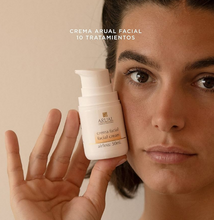 Cargar imagen en el visor de la galería, Arual Crema Facial 10 Tratamientos 50 Ml