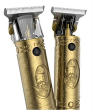 Cargar imagen en el visor de la galería, MAQUINA TRIMMER RETOQUE TRIMBLACK CROWS de ASUER